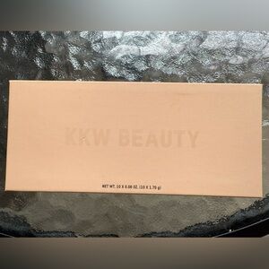 KKW Beauty Classic Eyeshadow Palette